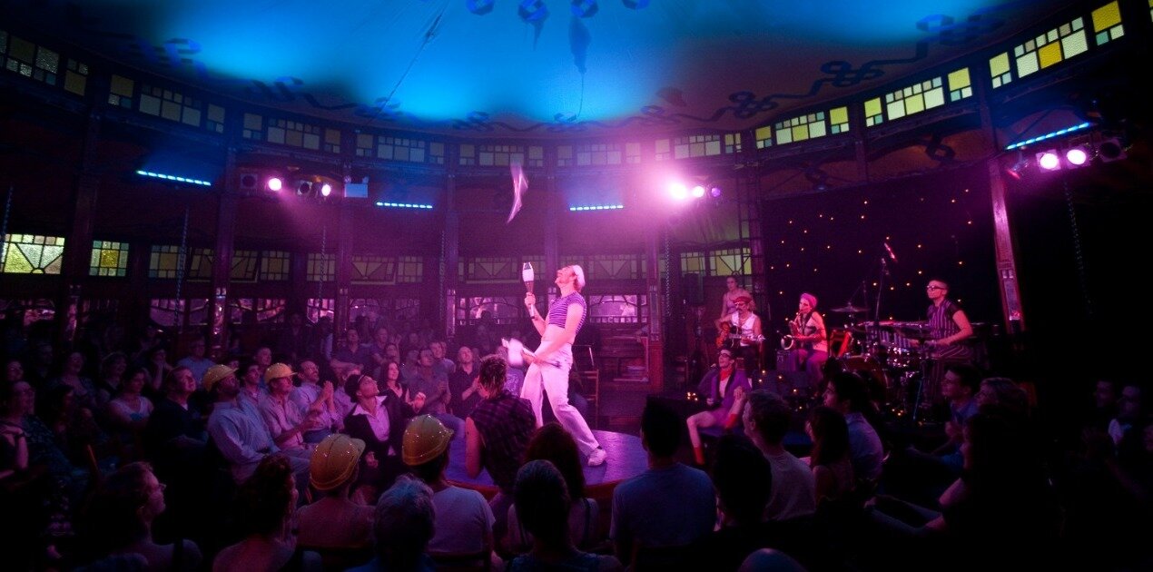 How to book the Melba Spiegeltent